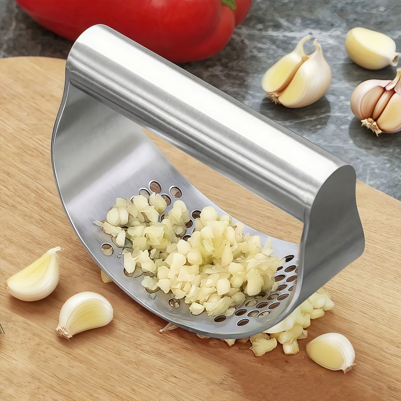 garlic press
